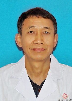 何盈 主任_副本_gaitubao_295x413.jpg